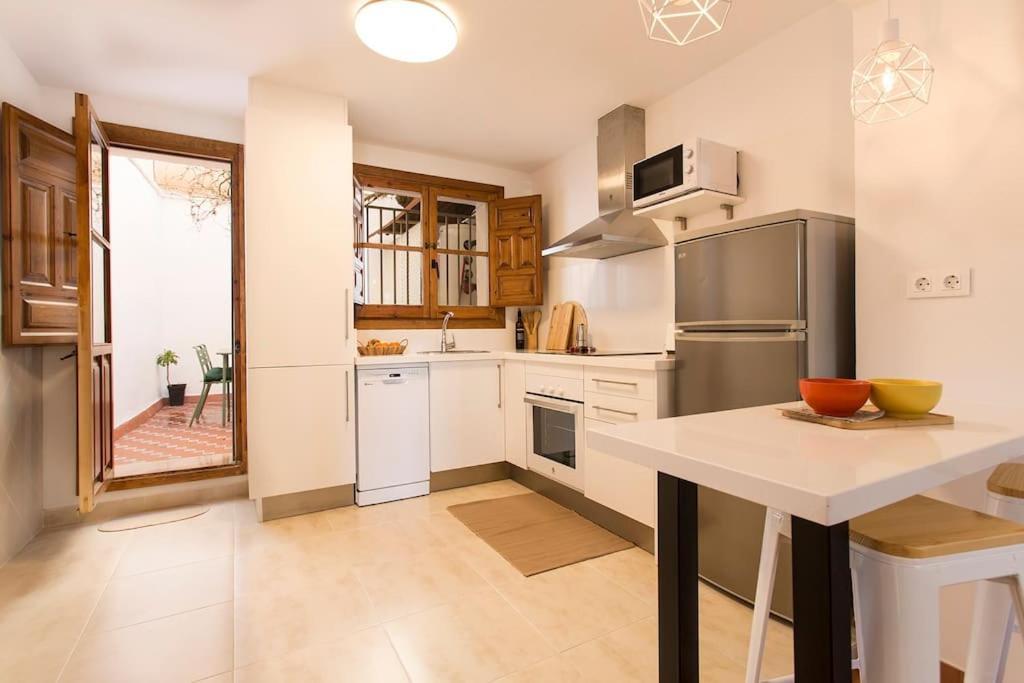 Casa Tipica Del Albaicin Con Interior De Diseno Villa Granada Buitenkant foto